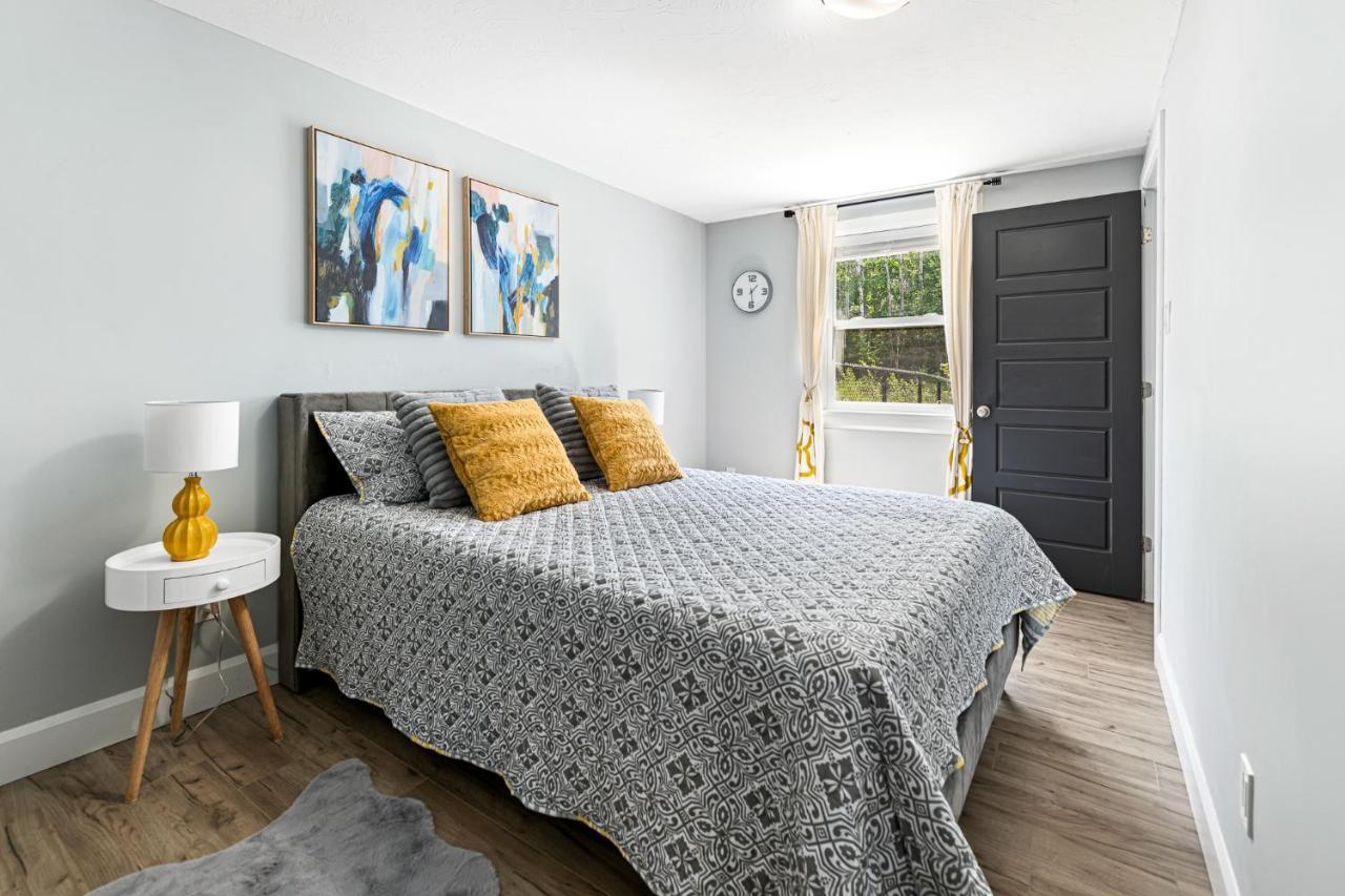 One Bedroom Apartment Moncton North ! Exterior foto